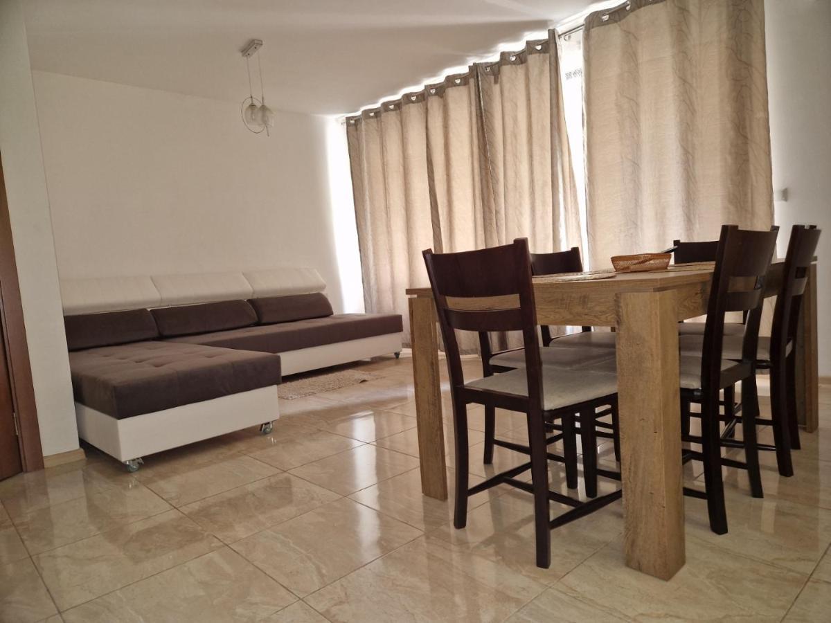Sea Garden Marina 2 Apartment Варна Екстериор снимка