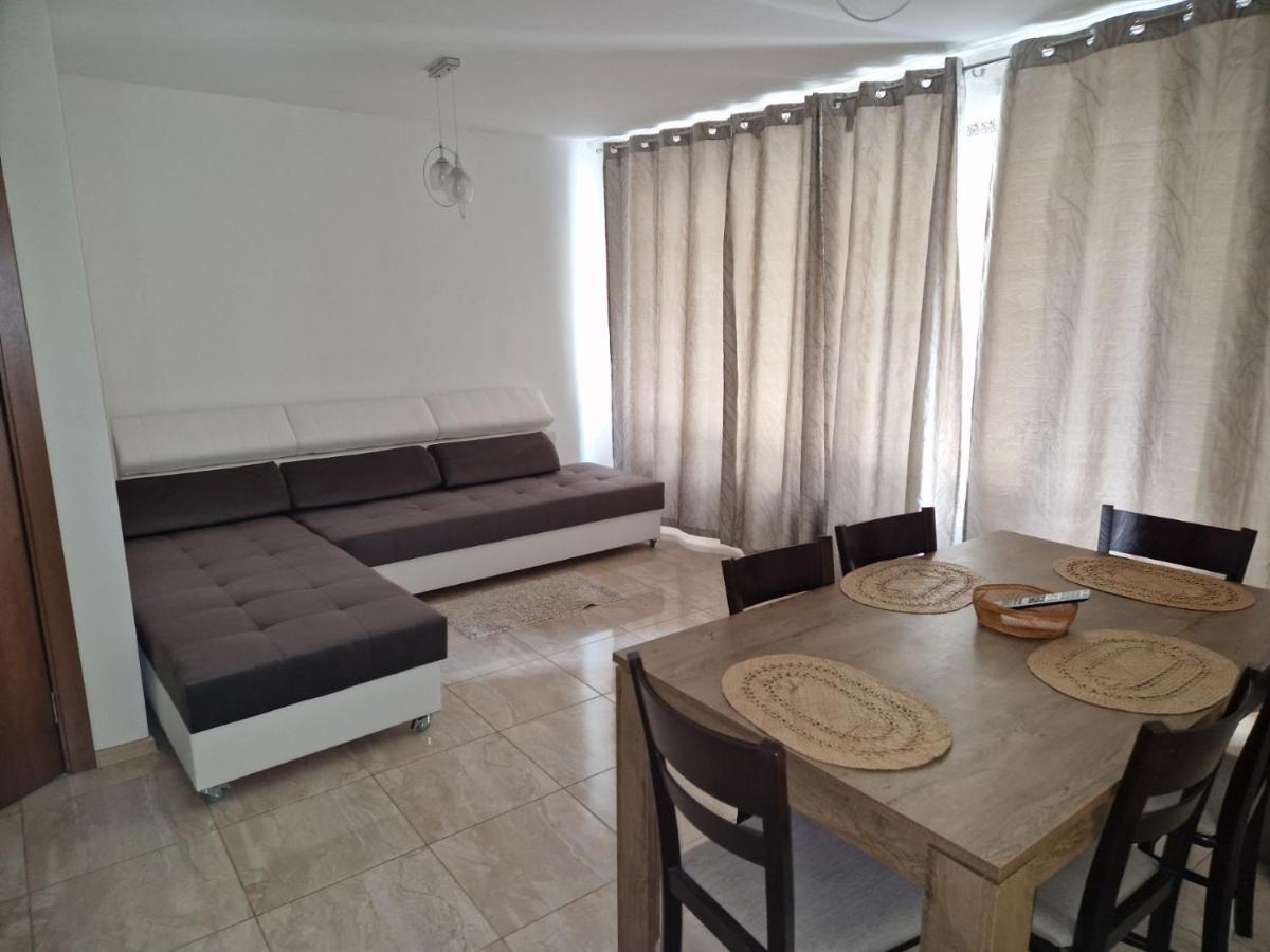 Sea Garden Marina 2 Apartment Варна Екстериор снимка