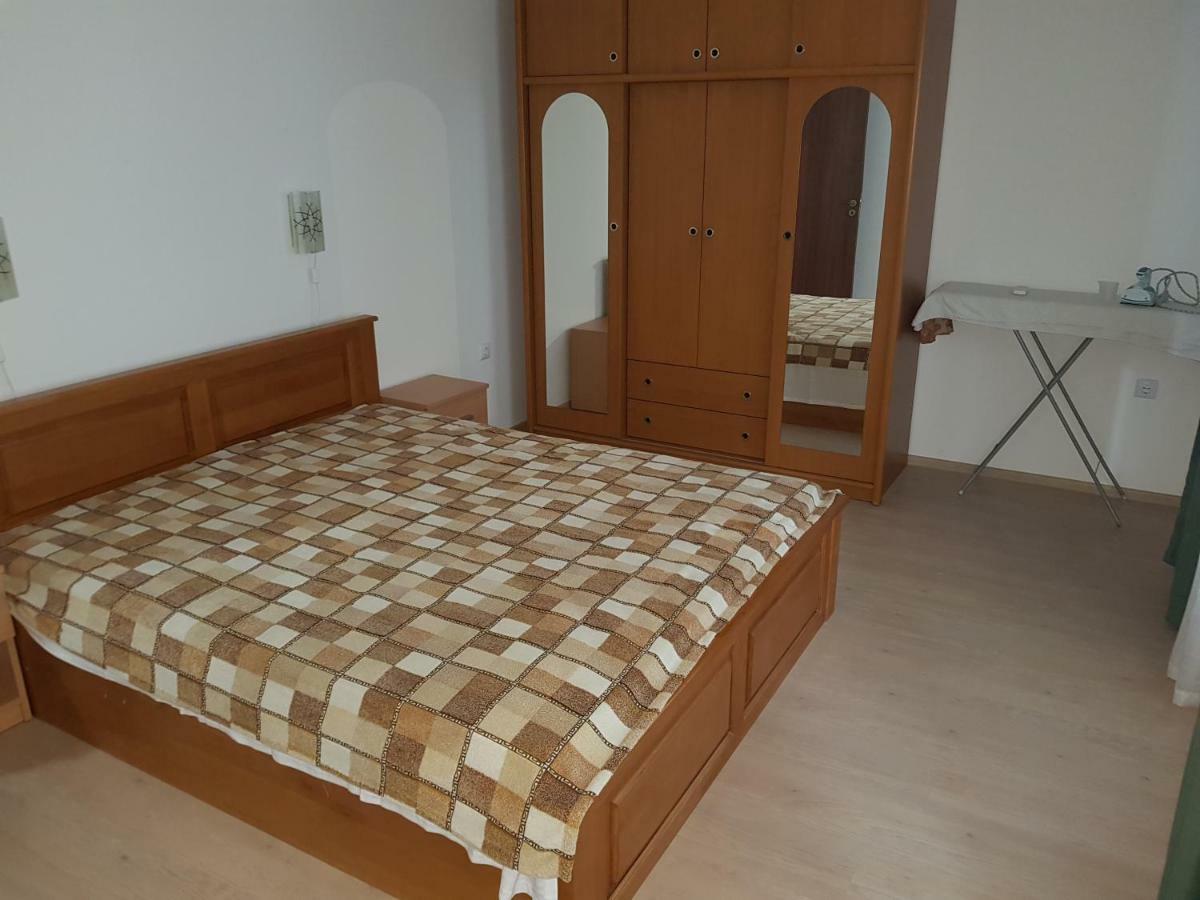 Sea Garden Marina 2 Apartment Варна Екстериор снимка