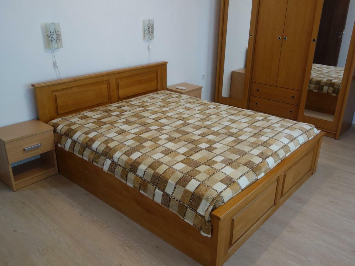 Sea Garden Marina 2 Apartment Варна Екстериор снимка